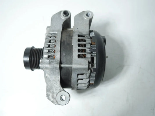Alternador Alfa Romeo Giulia 952 2.9 gasolina 670050436 670050552