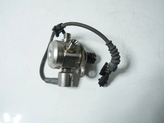 Bomba de combustible Alfa Romeo Giulia 2.9 Quadrifoglio 670050436 670051499