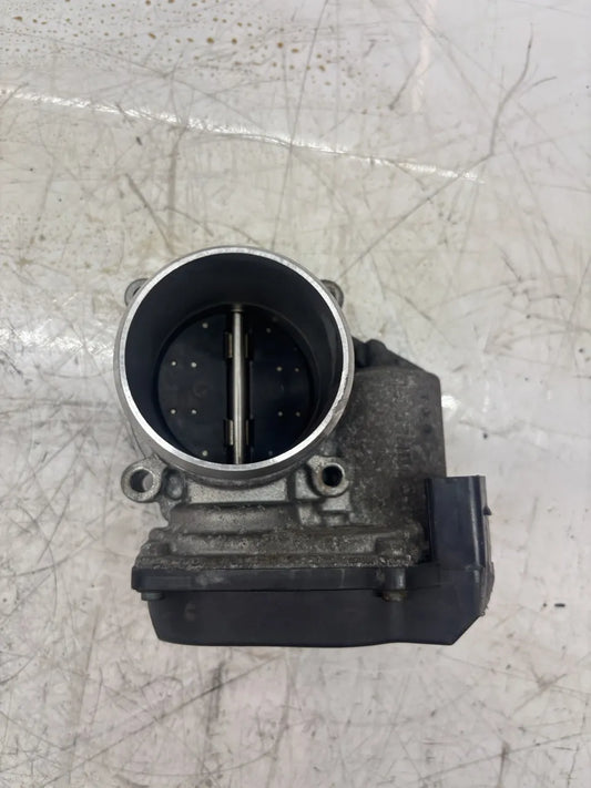 Mariposa Skoda Volkswagen Octavia RS Golf VII GTI 2.0 TSI CHHA CHH 06F133062T
