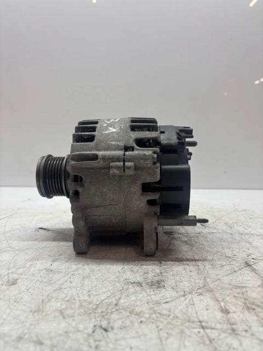 Alternador Audi Volkswagen A3 Golf VII 2.0 TDI DGCA DGC 04L903021D