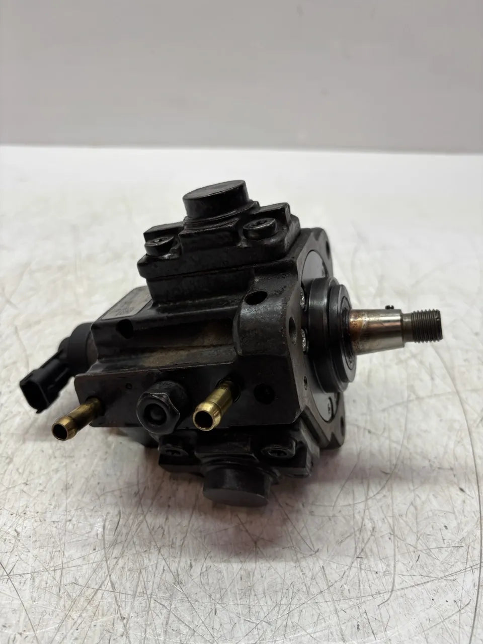 Bomba de alta presión Opel Insignia A 2.0 CDTI A20DTE LHV A20 55597788