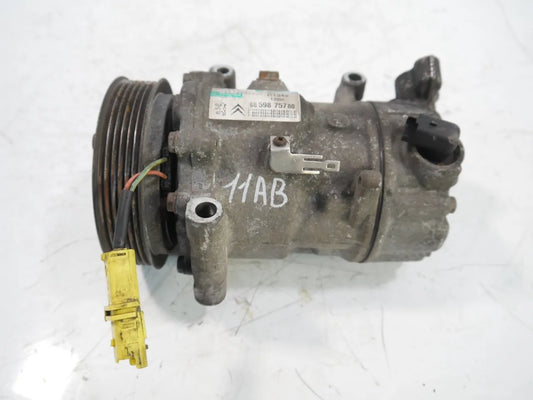 Compresor de aire acondicionado Peugeot Citroen 207 C3 1.6 16V 5FW EP6 9659875780