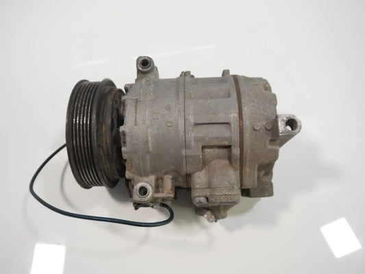 Compresor de aire acondicionado Audi A4 B5 RS4 2.7 quattro AZR SB2-408836