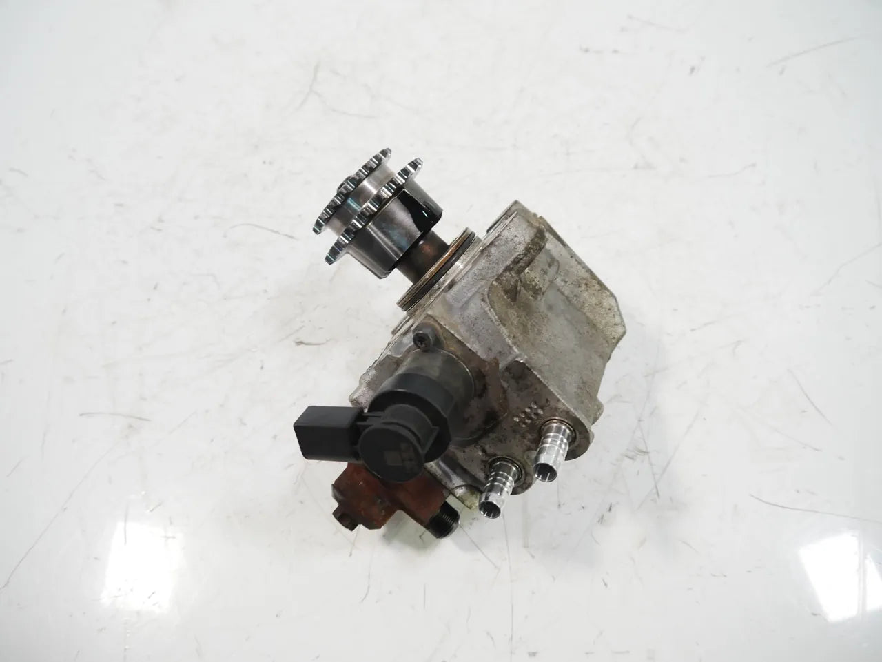 Bomba de alta presión BMW Serie 1 E82 2.0 118d N47D20C N47D20U0 N47 7797874