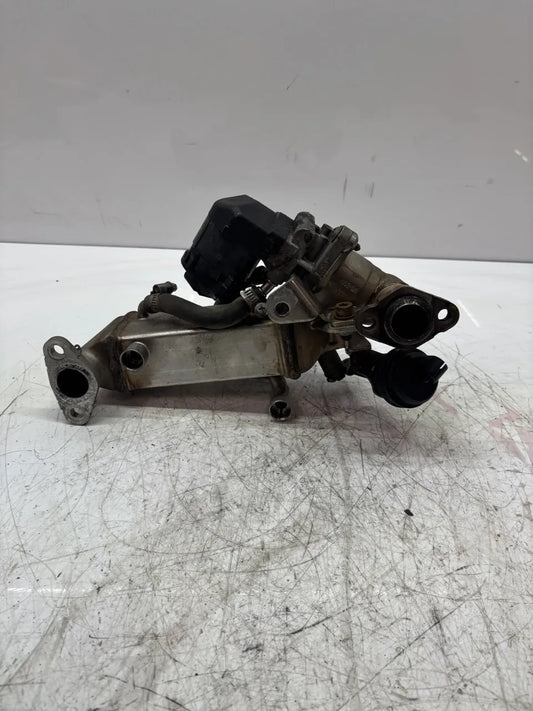 Colector de escape BMW Serie 5 E60 E61 2.0 520d N47D20C N47 7810166