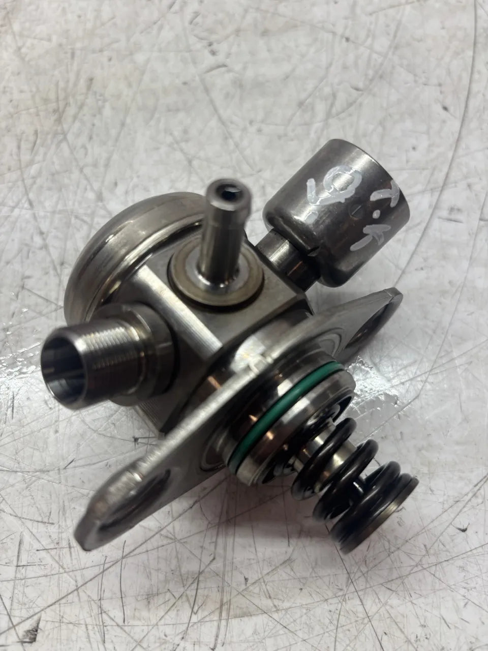 Bomba de combustible Mercedes-Benz Clase A W176 1.6 M270.910 270.910 A2700700501