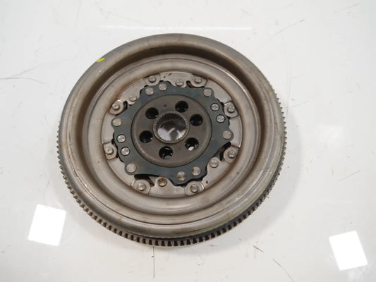 Volante de inercia de doble masa Audi Seat Volkswagen A3 Leon Golf 2.0 TDI CRBC CRB 03L105266AK