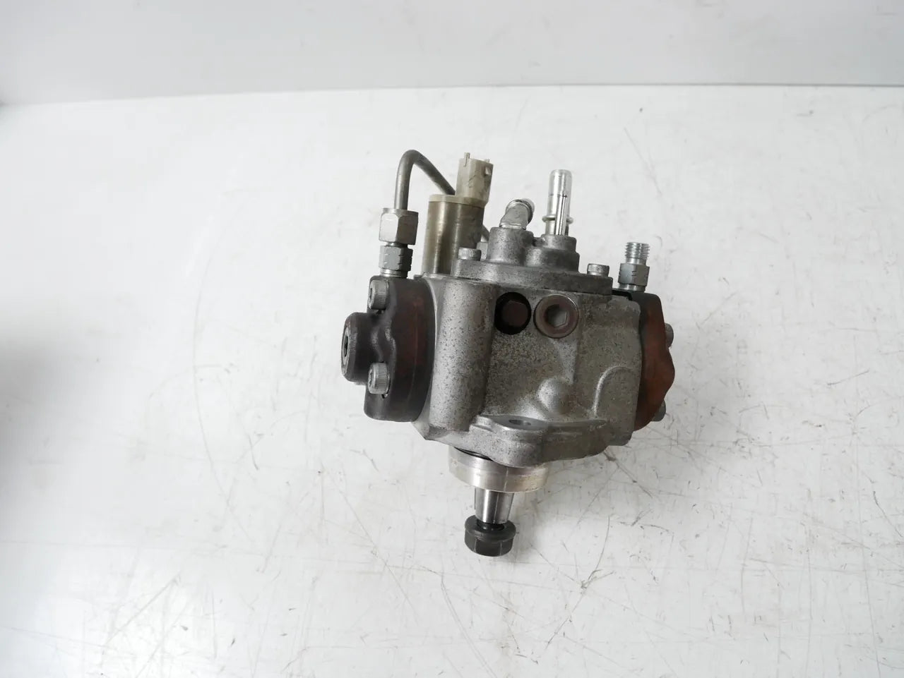 Bomba de alta presión Opel Astra J Insignia A 1.6 CDTi B16DTH LVL 55490709