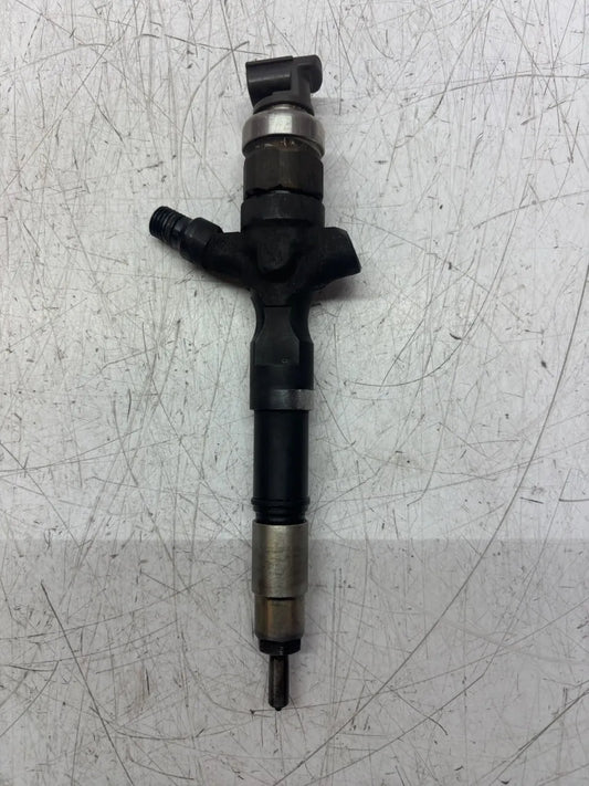 Inyector Toyota Land Cruiser J12 3.0 D-4D 1KD-FTV 23670-39185