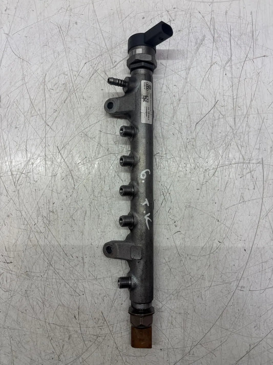 Tubo de carril Audi Seat Q5 A4 B8 A5 A6 C6 Exeo 2.0 TDI CAHA CAH 03L130089A