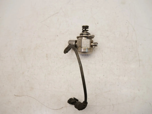 Bomba de combustible Alfa Romeo Giulia 2.9 670050436 0261520555