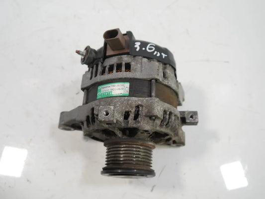 Alternador Toyota Hilux 2.4 D 4WD 2GD-FTV 2GD 27060-30230