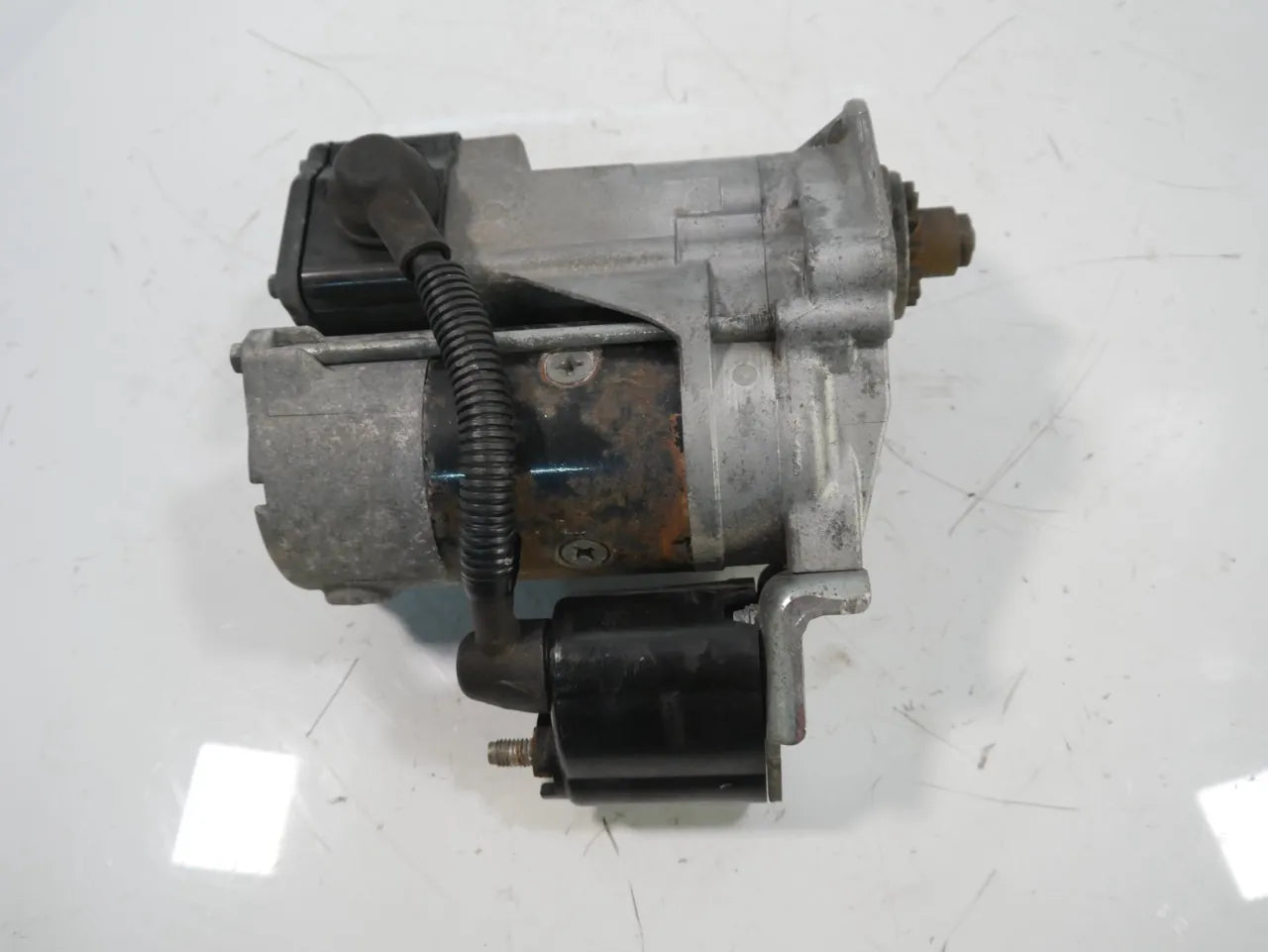Motor de arranque Toyota Hilux 2.4 D 4WD 2GD-FTV 2GD 28100-30110