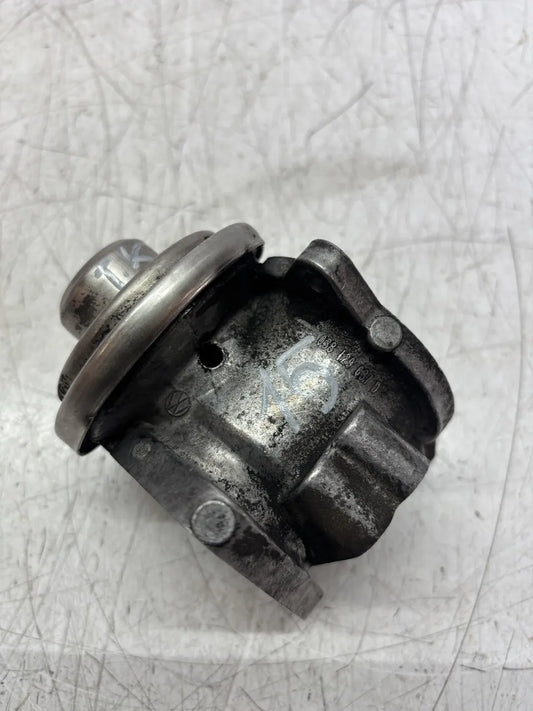 Válvula EGR Mitsubishi Outlander II 2.0 DI-D BSY 038129637D