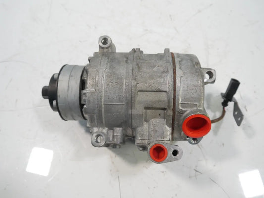 Compresor de aire acondicionado Audi A6 C6 RS6 5.0 V10 BUH 4F0260805AK