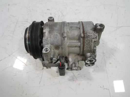 Compresor de aire acondicionado Mercedes-Benz Clase E 2.0 OM654.920 654.920 OM654 A0008301301