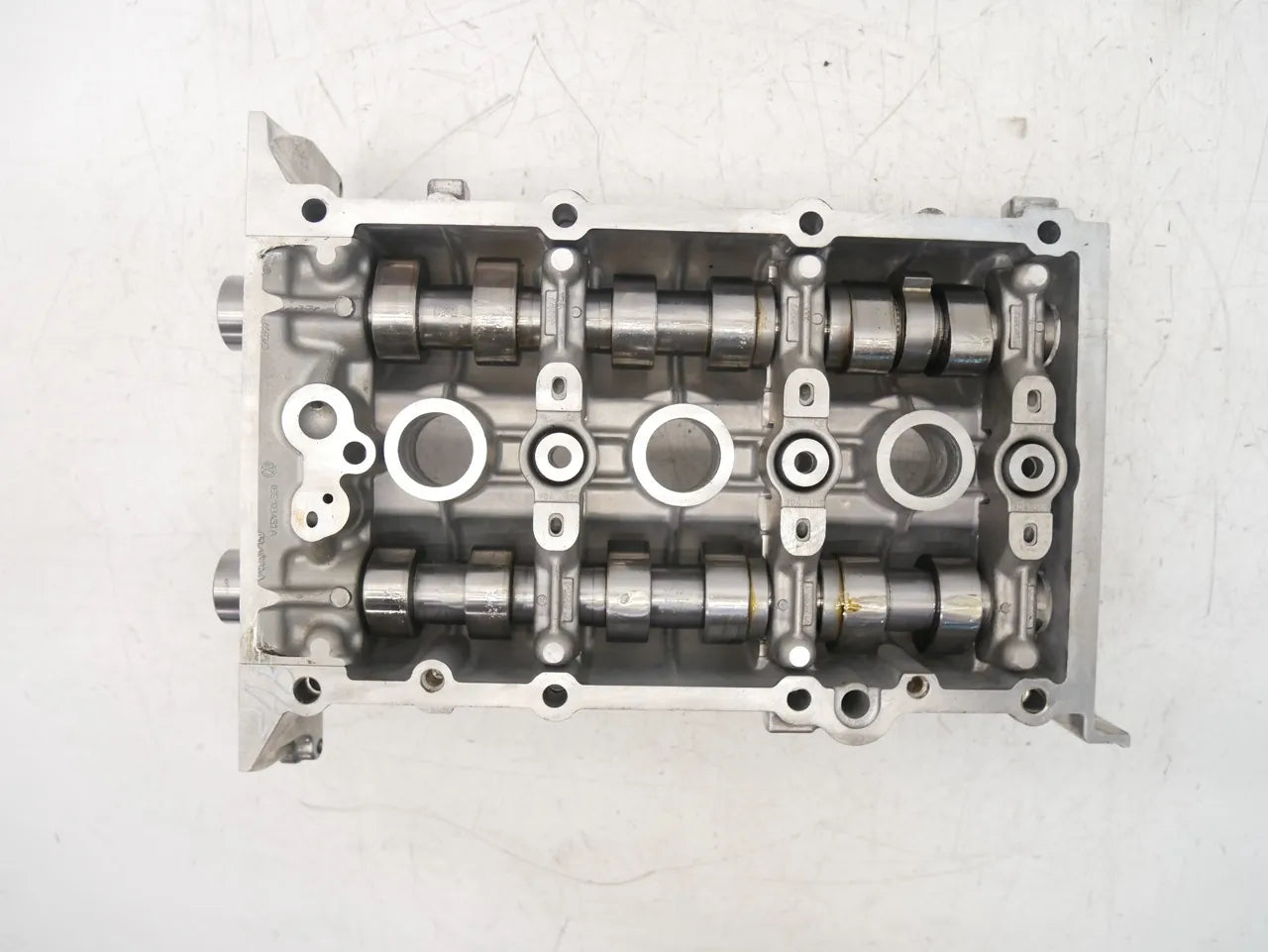 Carcasa del árbol de levas Seat Skoda Volkswagen Ibiza Polo 1.2 CGP CGPA 03E103475Q