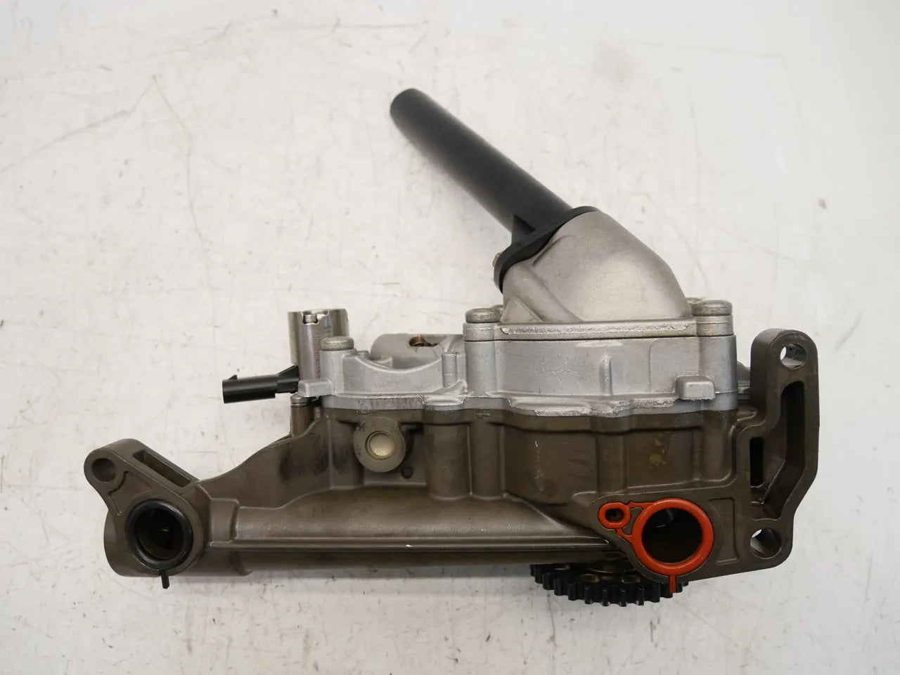 Bomba de aceite Mercedes-Benz Clase A W176 1.6 M270.910 270.910 M270 R2701810501