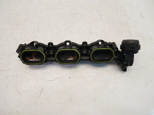 Colector de admisión Audi A6 C7 3.0 TFSI quattro CREC CRE 06E133109