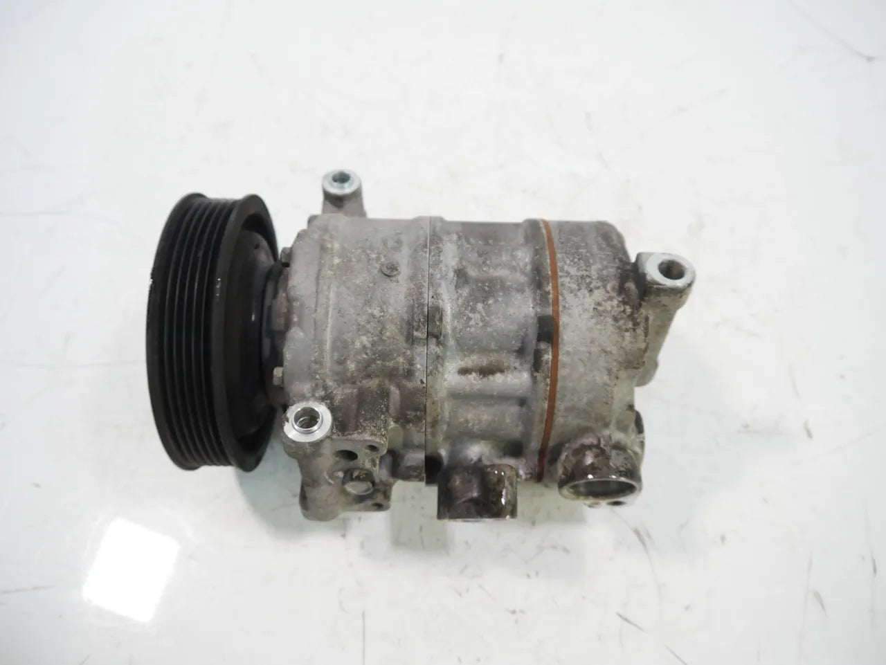 Compresor de aire acondicionado Audi A4 A5 2.0 TFSI Mild Hybrid quattro DDWA DDW 8W0816803J