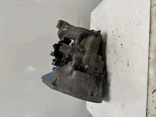 Caja de cambios manual Ford Focus MK3 1.6 TDCi T1DB AV6R-7002-KK 6 velocidades