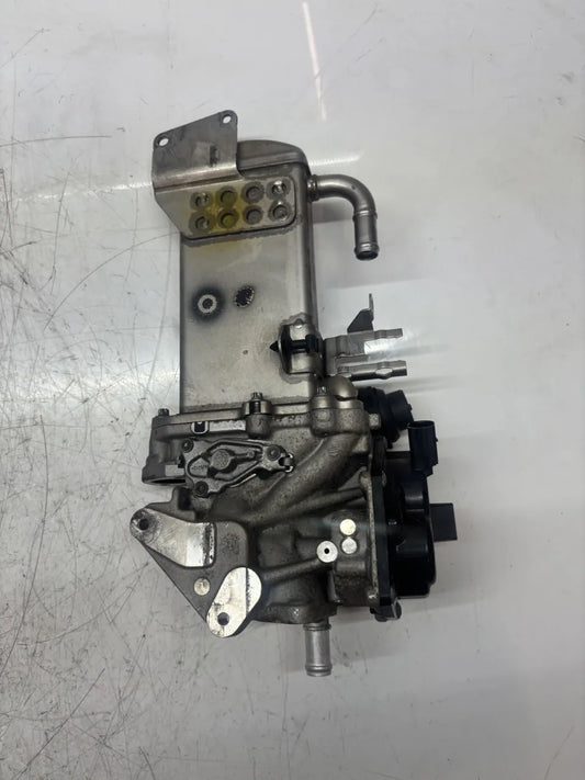 Enfriador EGR Audi A4 B8 A5 A6 Q5 2.0 TDI CGLC CGL V29009967 03L131512DN