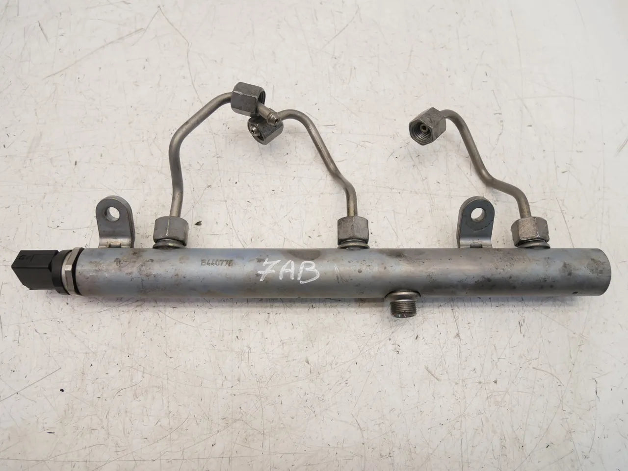 Rampa inyectora Mercedes-Benz Clase GL 3.0 CDI OM642.826 642.826 A6420703095