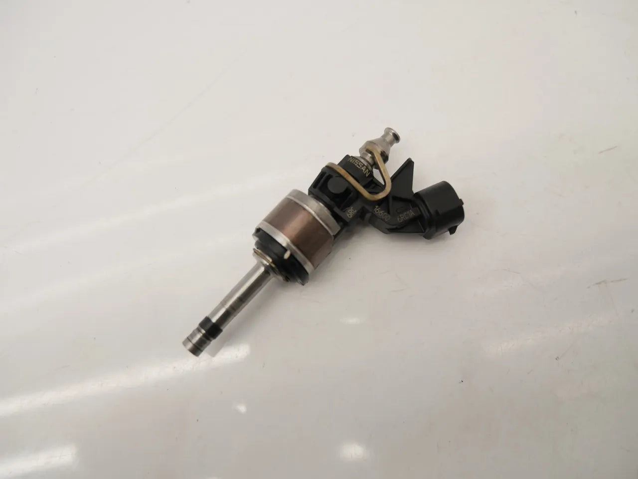 Inyector de combustible Nissan Qashqai J12 1.5 VC-t e-Power KR15DDT KR15 16600-6RC1A