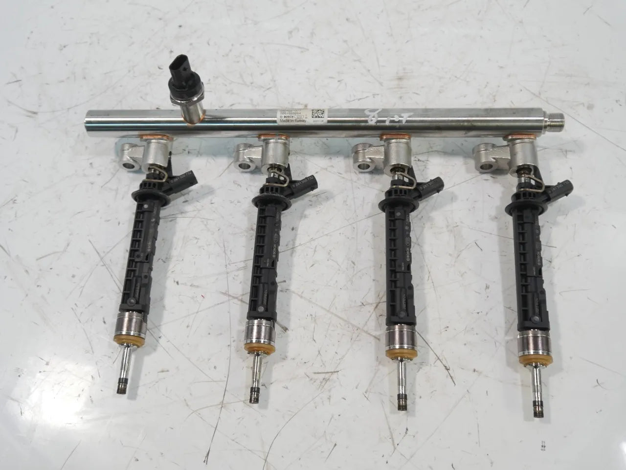 Rampa inyectora Mercedes-Benz 2.0 C 300 e 254.920 A2540701400 A2540701500