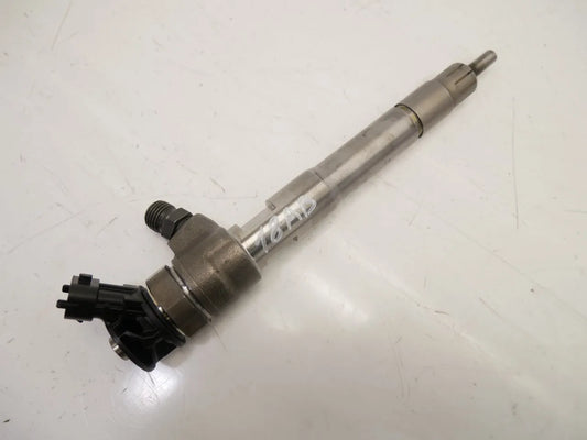 Inyector Nissan Primastar X82 2,0 dCi M9R717 M9R 0445110939