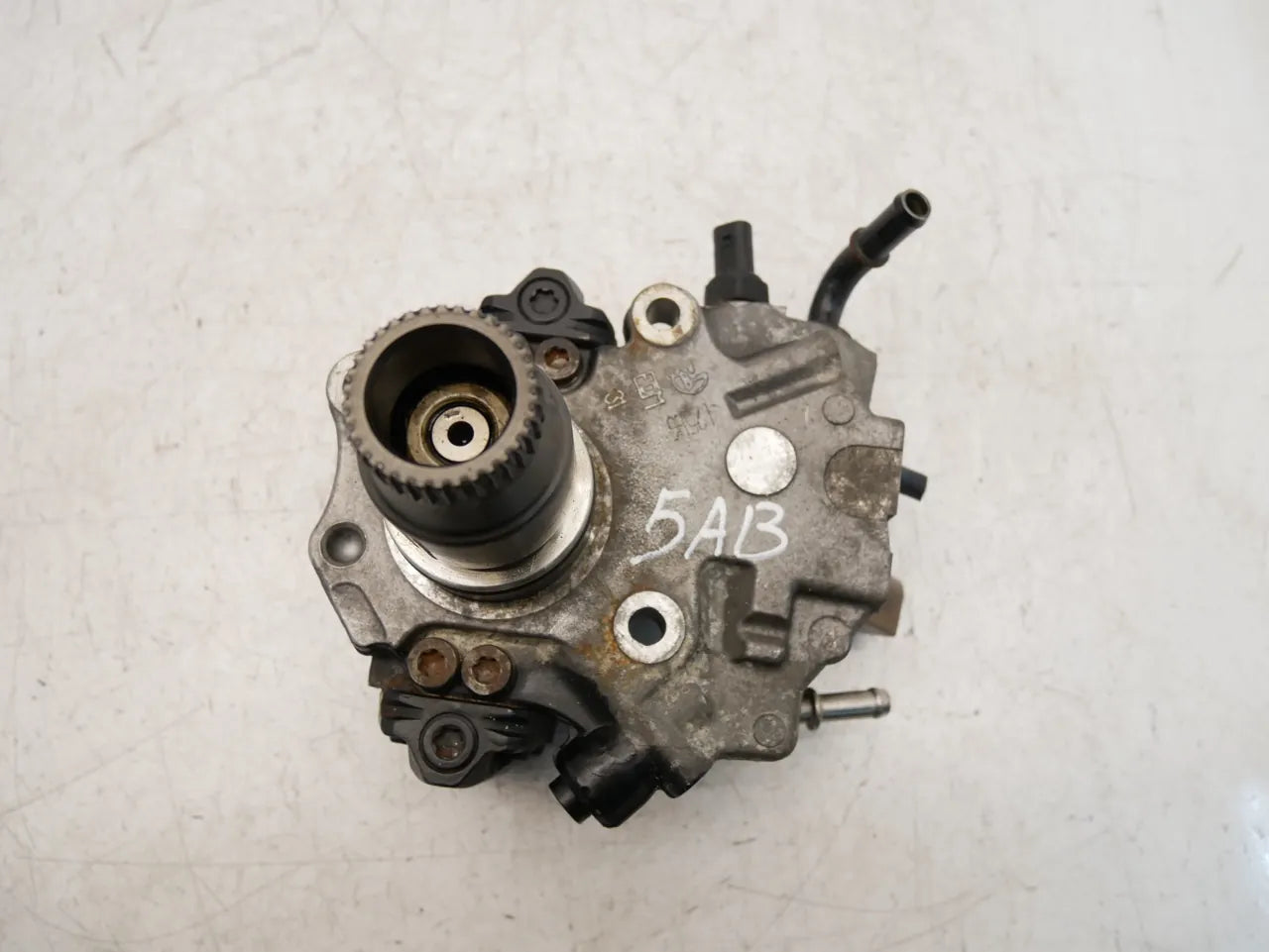 Bomba de alta presión Mercedes-Benz Clase C W205 2.2 CDI 651.921 A6510703301