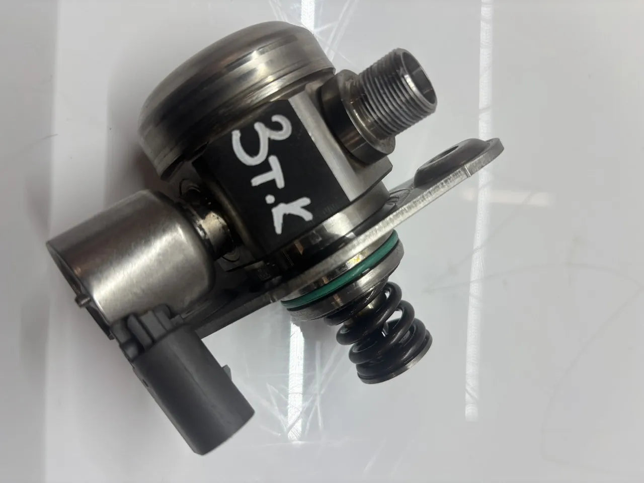 Bomba de combustible Mercedes-Benz Clase E 3.5 C350 M276.957 276.957 A2760700101