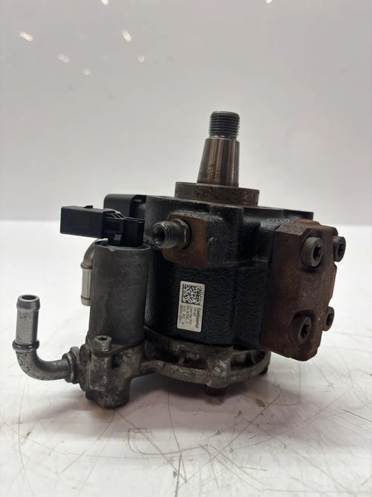 Bomba de alta presión Audi Seat Skoda Volkswagen Golf Plus V 1.6 TDI CAYC CAY 03L130755E