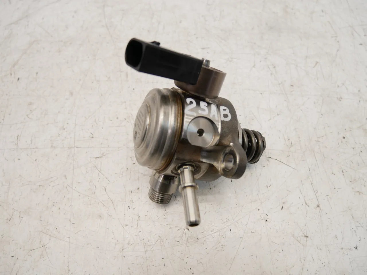 Bomba de combustible Audi Volkswagen A1 Q2 Polo T-Roc 1.0 TFSi DUSA DUS 05E127027A