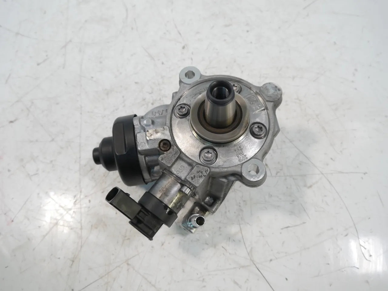 Bomba de alta presión BMW X2 F39 2.0 Diesel xDrive B47C20B B47 8579228 0445010777