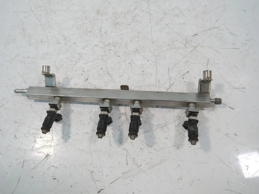 Rampa inyectora Audi Volkswagen Skoda A3 8P Golf Octavia 1.6 CCSA CCS 06A133317BB