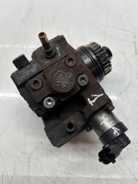 Bomba de alta presión Opel Vivaro B 1.6 CDTI R9M452 R9M LQI 95517997