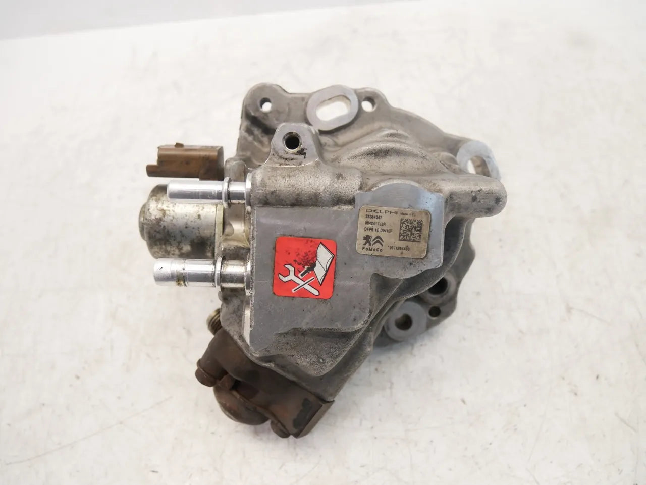 Bomba de alta presión Ford Mondeo MK5 2.0 TDCi T7CF 9674984480