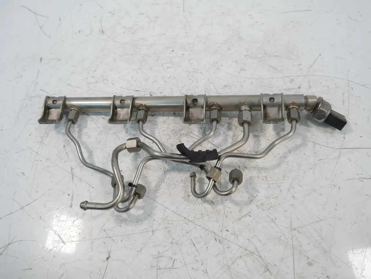 Rampa inyectora BMW X6 E71 4.4 xDrive N63B44A N63 7547599