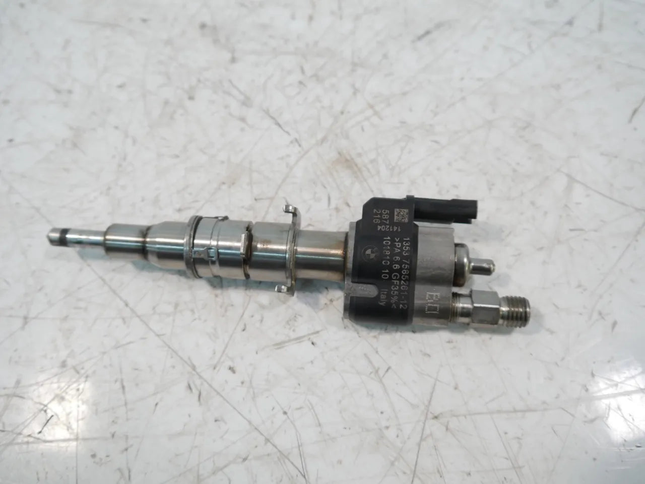 Inyector boquilla de inyección BMW X6 E71 4.4 xDrive N63B44A N63 7585261