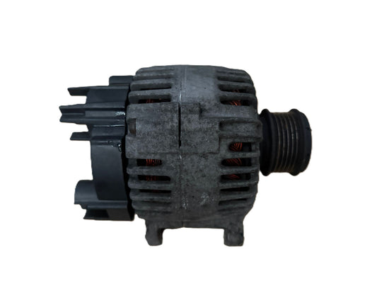 Alternador Volkswagen Caddy III 1,9 TDI BLS 06F903023E