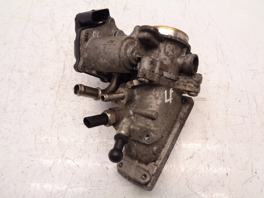 Válvula de estrangulación – Audi Seat Skoda Volkswagen 1,6 TDI DBKA DBK 04L128063T