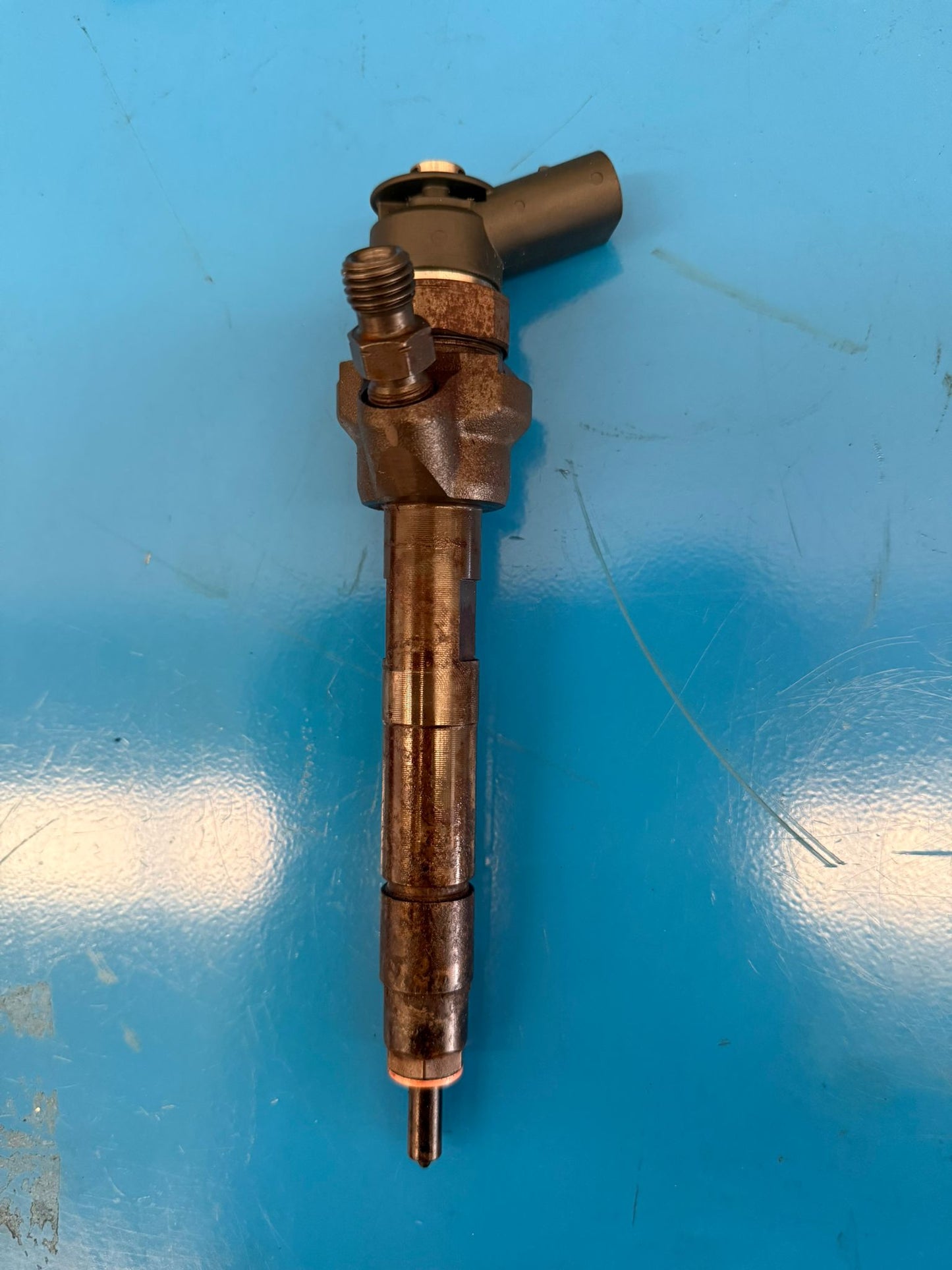 Inyector BMW Serie 3 E90 E91 2.0 D 318D N47D20C N47 7798446