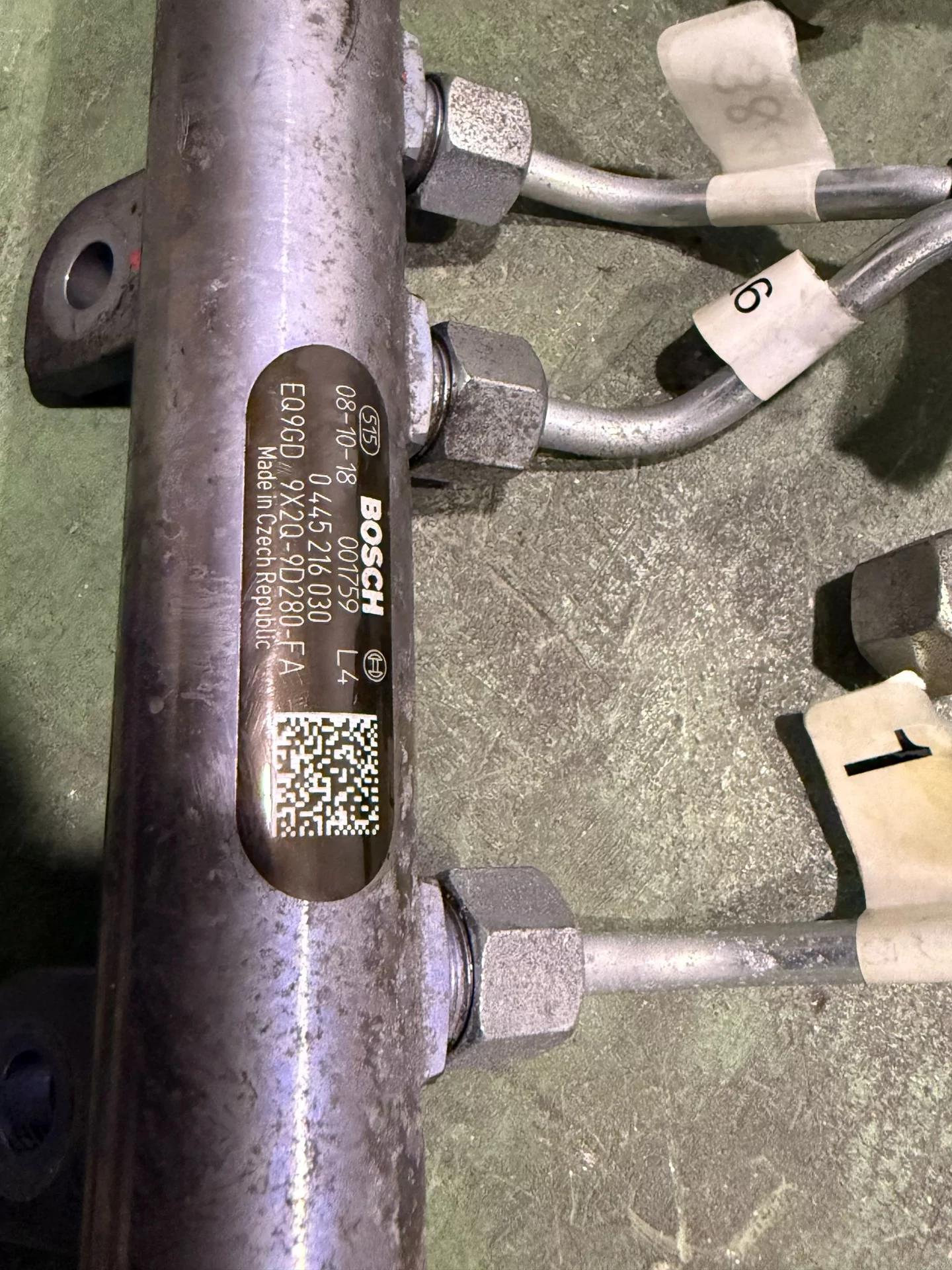 Rampa combustible Land Rover 3.0 D 306DT 9X2Q-9D280-FA